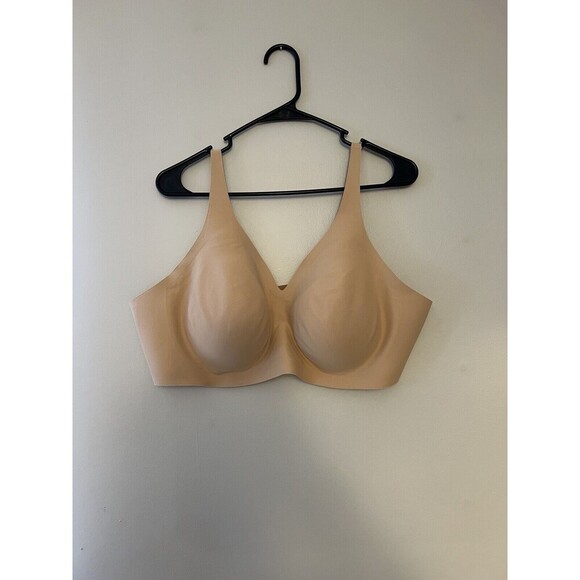 Knix Revolution V-Neck Bra in Warm Sand Color - Picture 3 of 7
